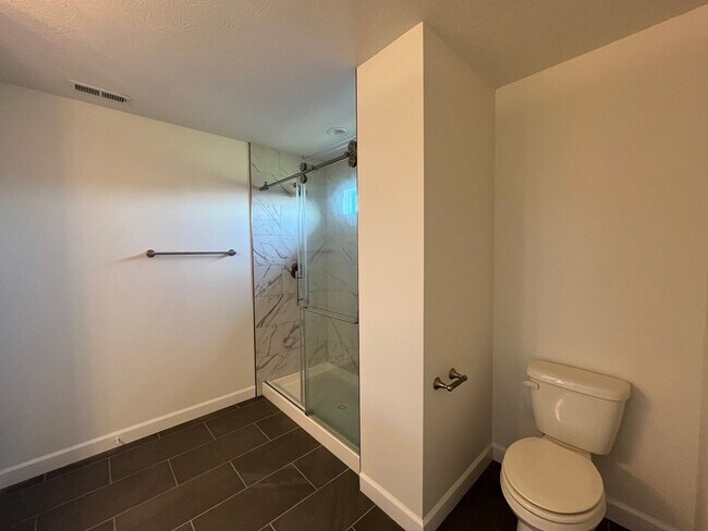 Building Photo - Luxury Custom-Built 6 Bedroom Home in West Lafayette with Finished Basement & Designer Features