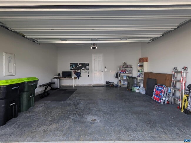 Building Photo - 4758 Loyola Wy