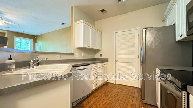 Building Photo - 1034 Grand Oak Ln