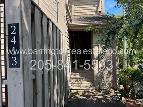 Building Photo - Vestavia