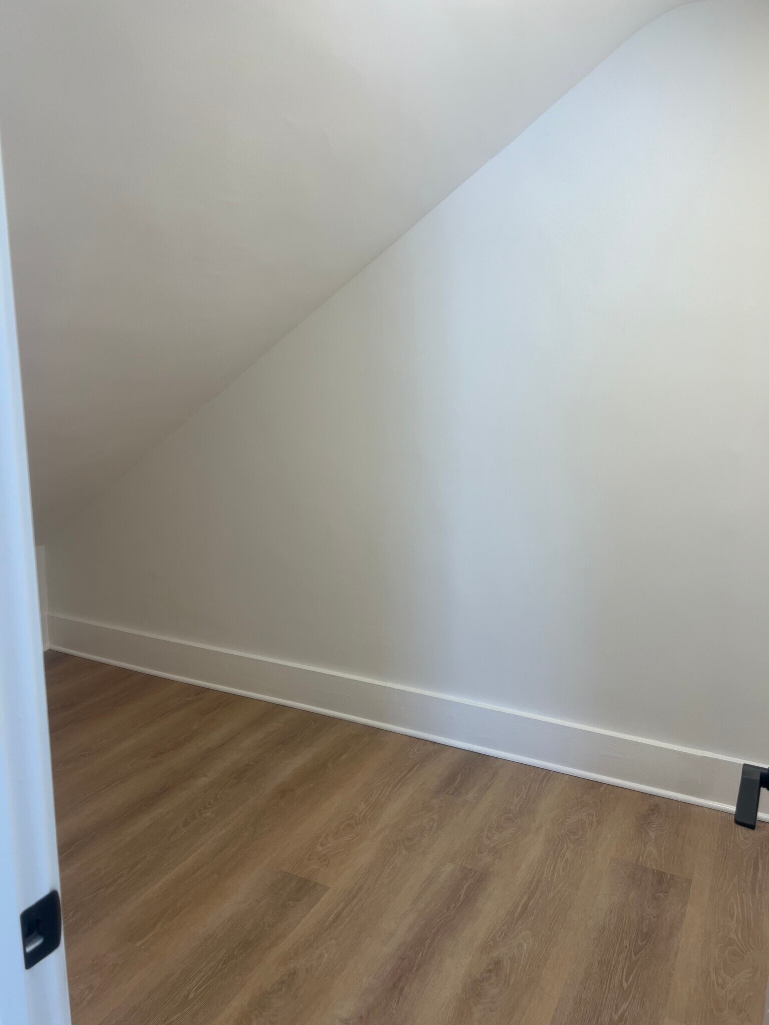 Building Photo - 10 Gates St