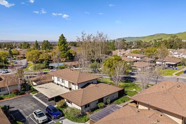 Building Photo - 203 Corte San Pablo