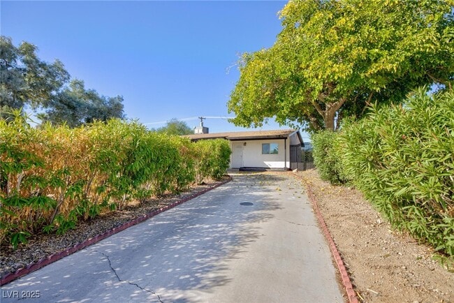 Primary Photo - 1513 Bryn Mawr Ave