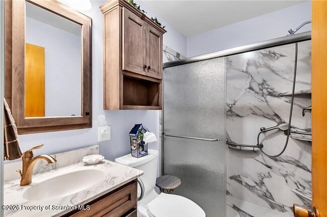Building Photo - 2809 Green Acres Dr