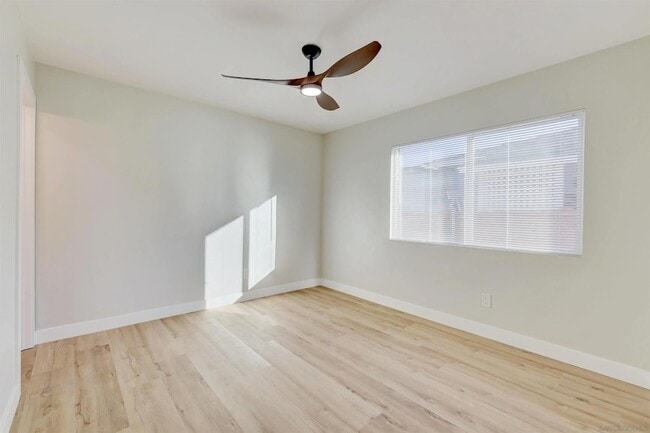 Building Photo - 503 Prescott Ave