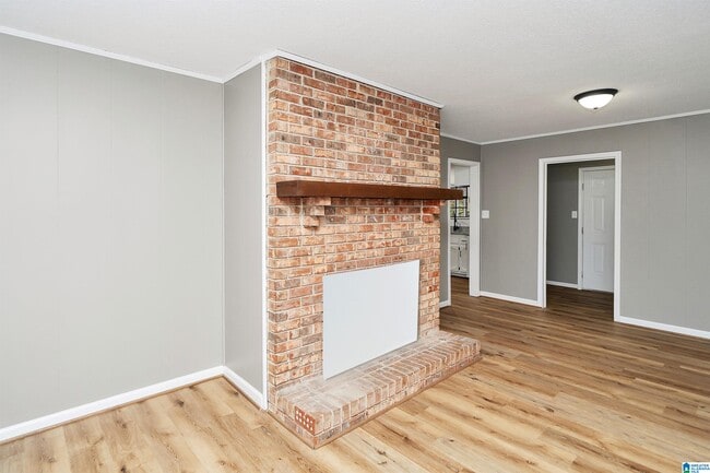 Building Photo - 18 Polaris Cir