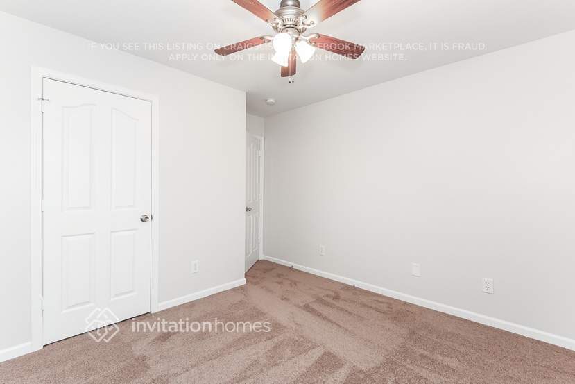 Building Photo - 310 Holton Dr