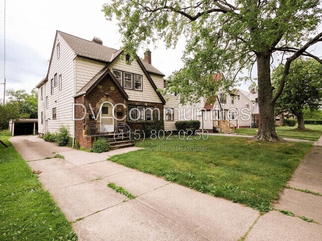 Building Photo - 1504 Sherbrook Rd