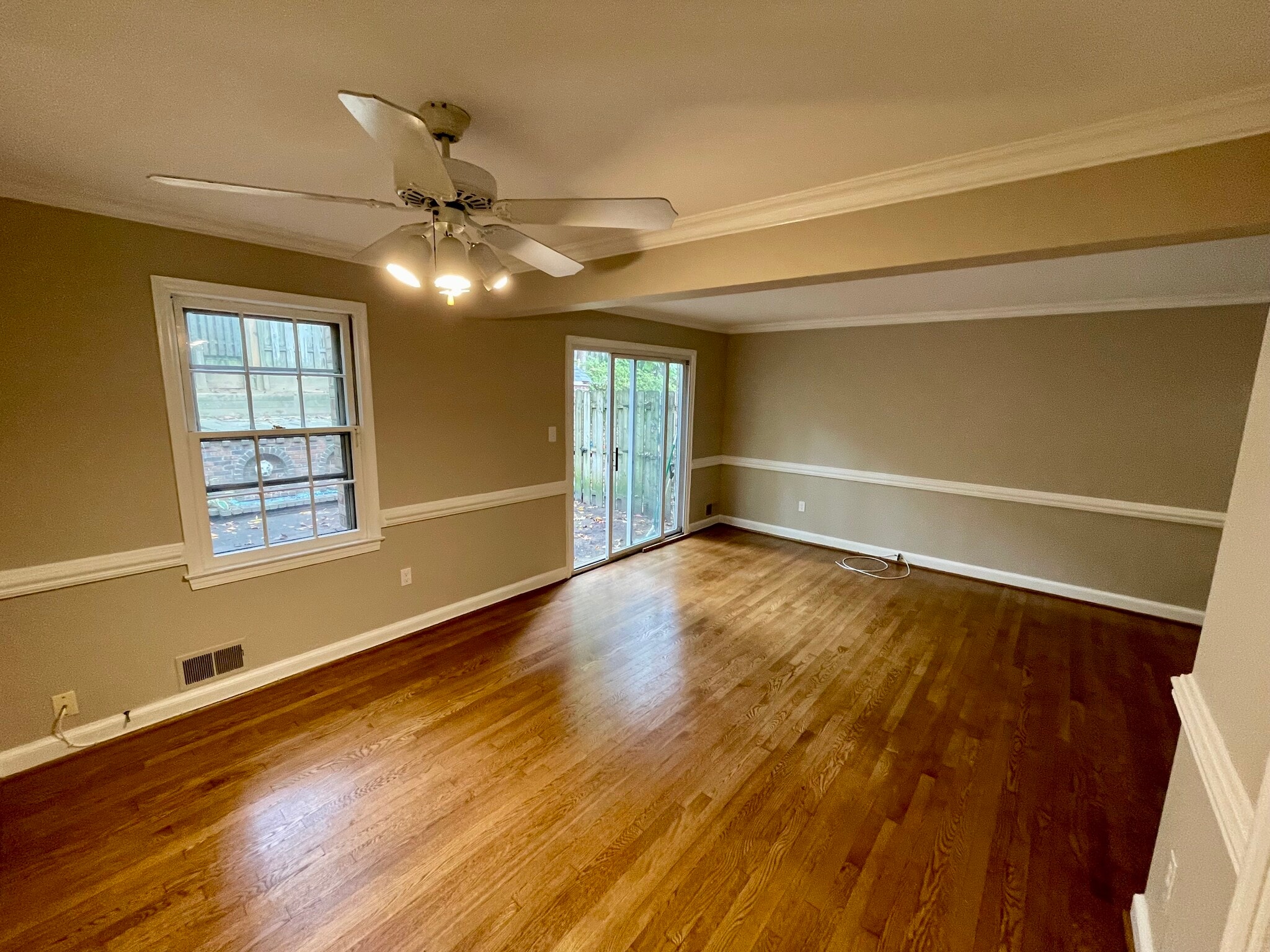 Building Photo - 11323 Palisades Ct