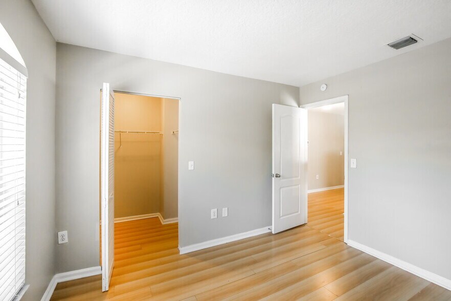 Building Photo - 1117 NW 97th Dr
