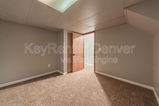 Building Photo - 16565 E Girard Ave
