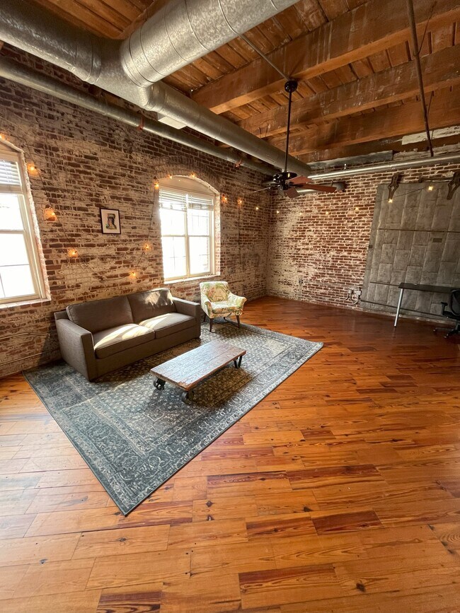 Living Room 2 - 490 Marietta St NW