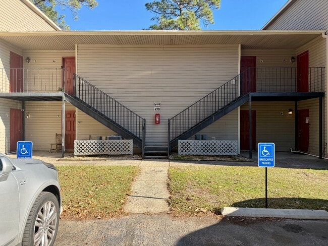 Primary Photo - 1128 Southwood Dr