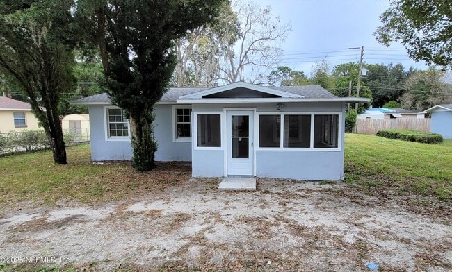 Primary Photo - 1007 NE 23rd St