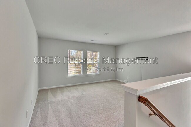Building Photo - 146 Red Blf St