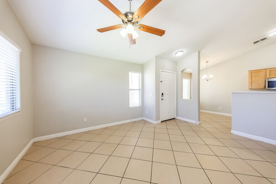 Building Photo - 3556 S Adelle
