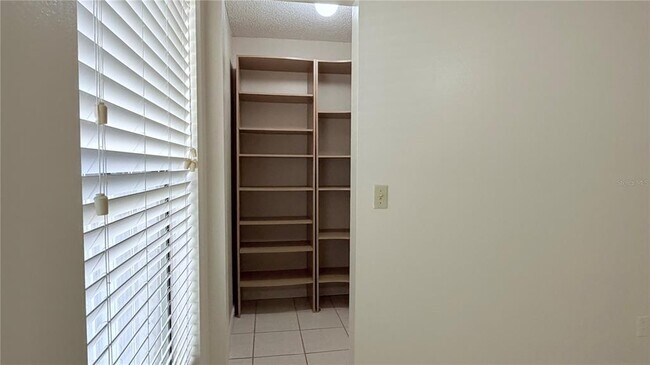 Building Photo - 11803 Classic Lake Way