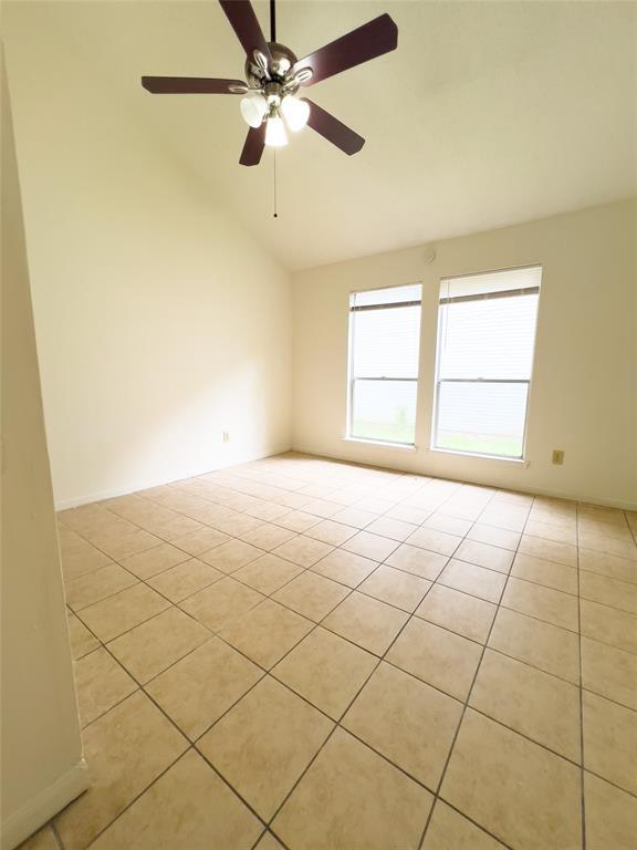 Building Photo - 2827 Waypark Dr