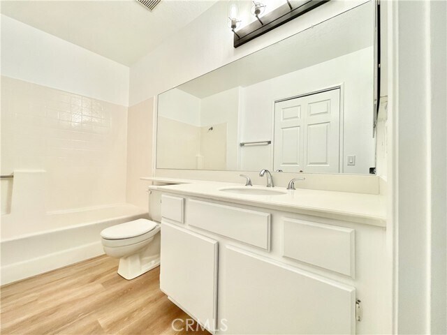 Building Photo - 2960 Champion Way