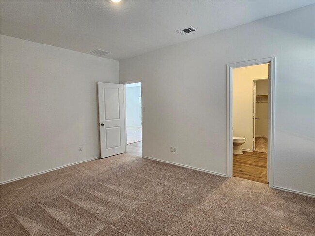 Building Photo - 418 Paddlefish Ln