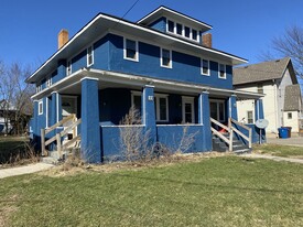 Building Photo - 33 Frelinghuysen Ave