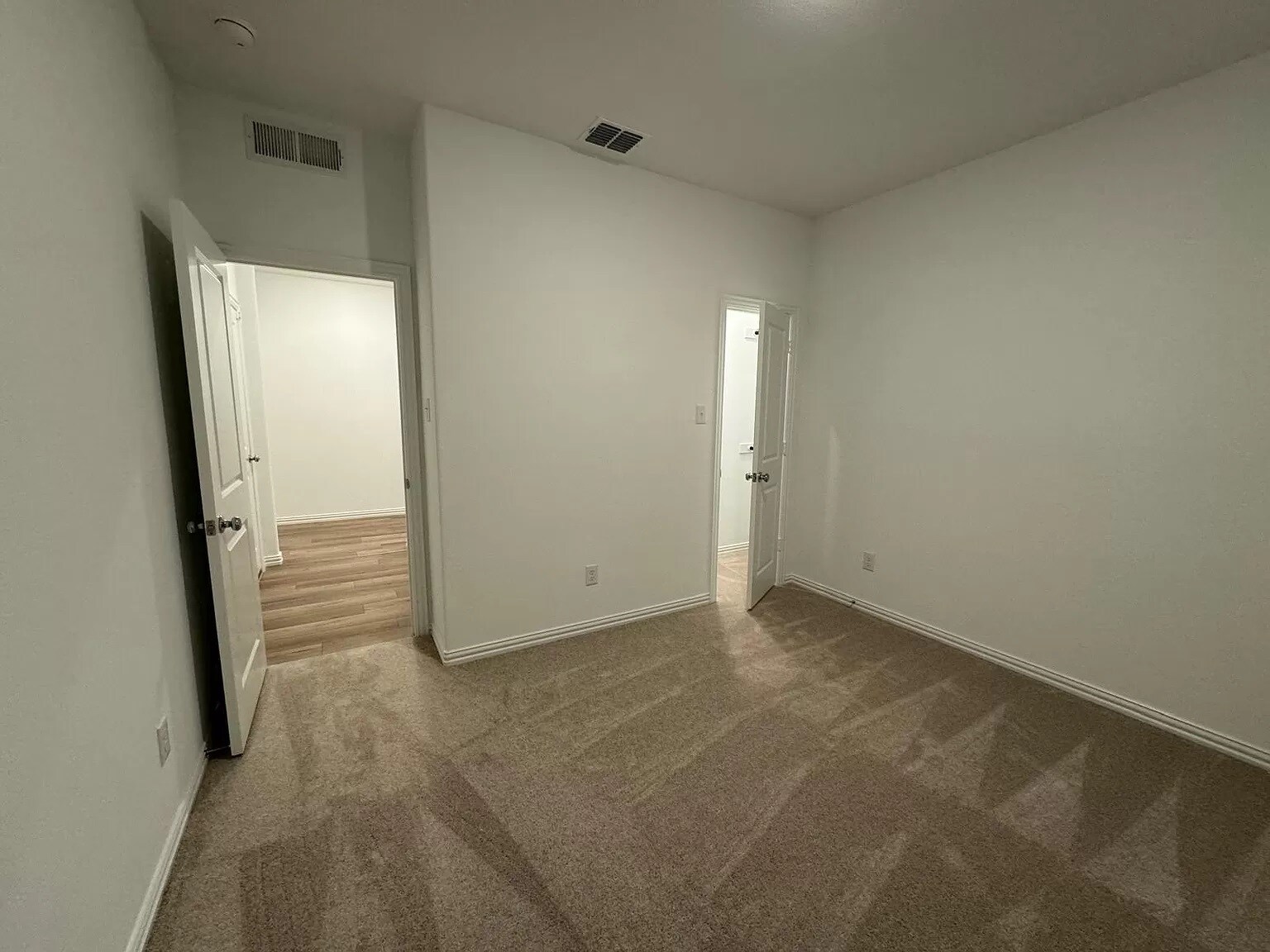 Building Photo - 4812 Sagerun Dr
