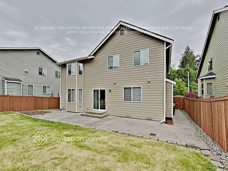 Building Photo - 6810 86th Ave NE