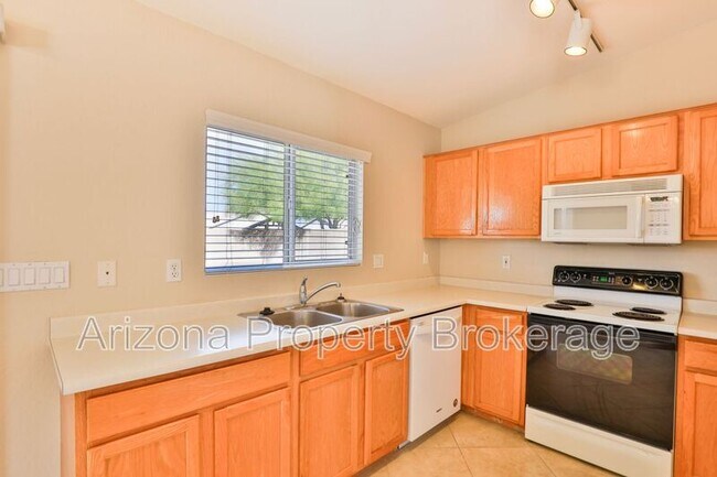 Building Photo - 3574 S Ponderosa Dr