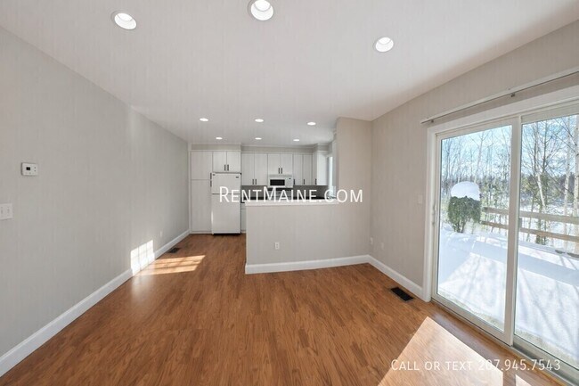 Building Photo - 33 Burleigh Rd