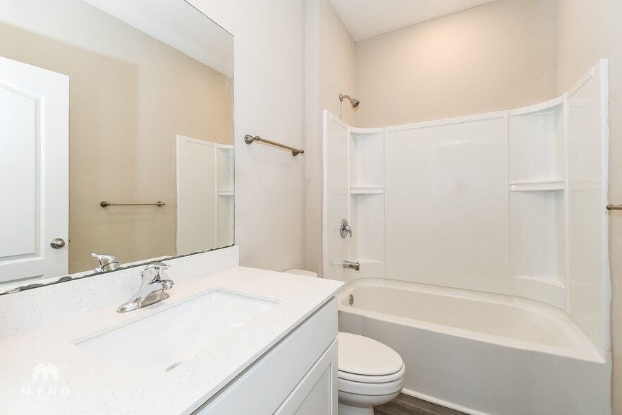 Building Photo - 337 Fellbrook Dr