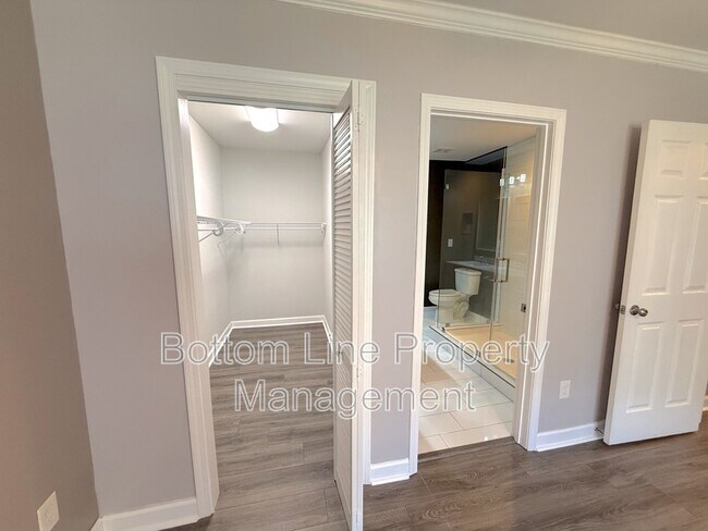 Building Photo - 1216 Jackson Rd