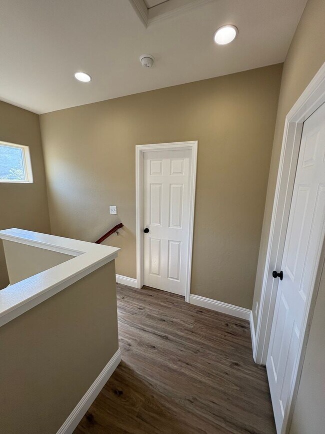 Building Photo - Two story home in gated community Availabl...