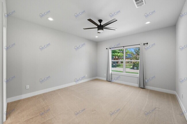 Building Photo - 10022 Everton Pl