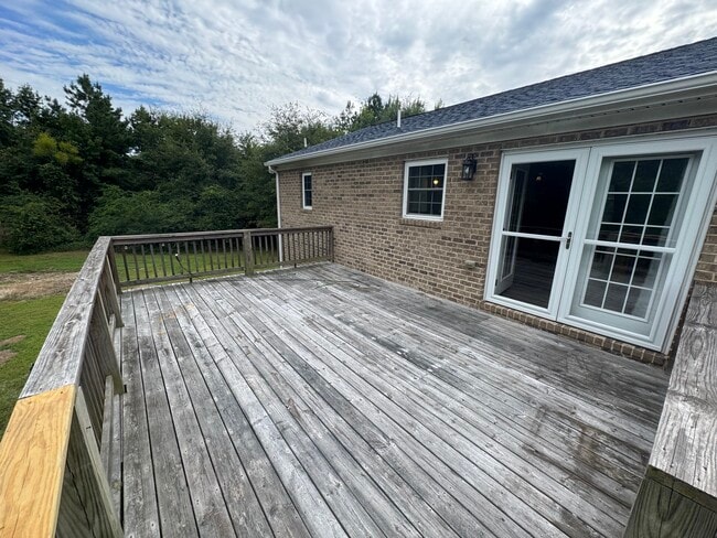 Building Photo - 14233 Harmony Rd