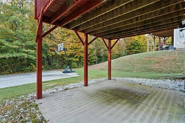 Building Photo - 821 Tramore Ct