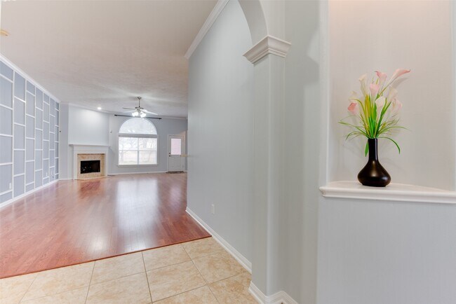 Building Photo - 7131 Sundance Meadows Ln