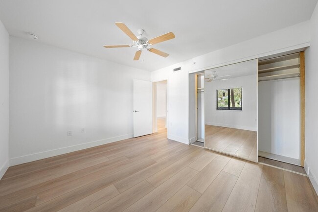 Building Photo - 1501 Marina Isle Way