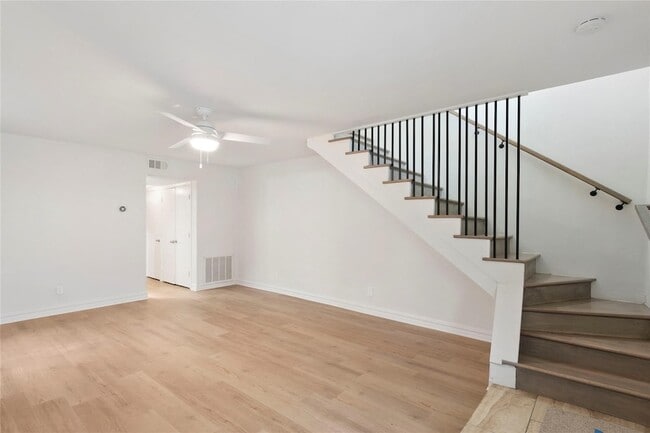 Building Photo - 4930 Windward Passage