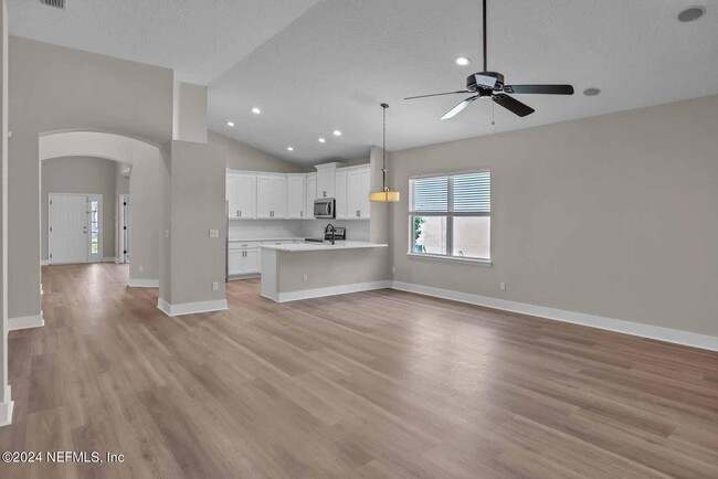 Building Photo - 1816 Cross Pointe Way