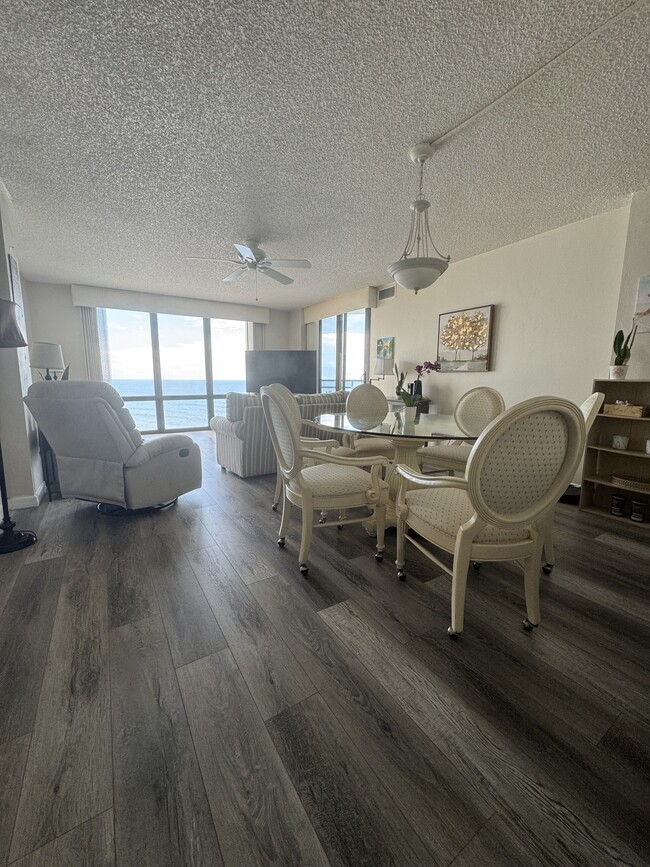 Building Photo - 2917 S Atlantic Ave