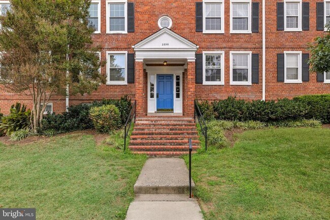 Building Photo - 2856 S Buchanan St