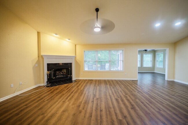 Building Photo - 63 Sergio Way