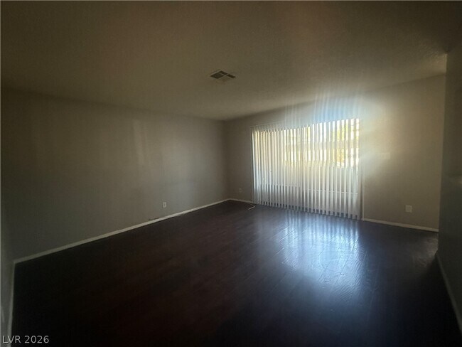 Building Photo - 2853 Wheelwright Dr