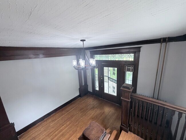 Building Photo - 1258 Agnes Pl