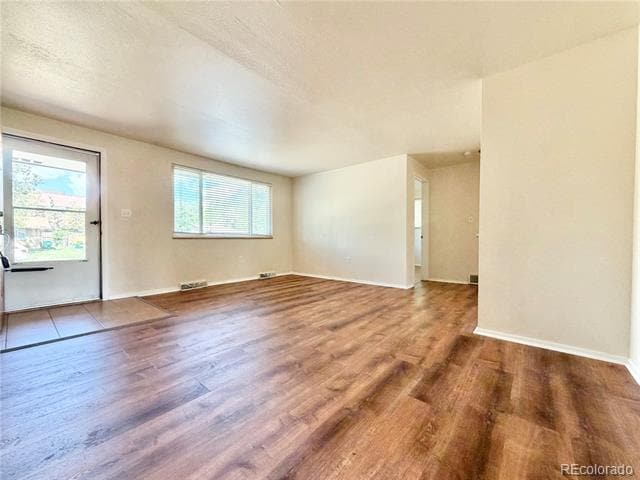 Building Photo - 4700 Holland St