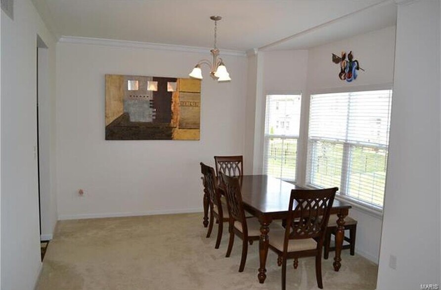 Building Photo - 2728 Grover Crossing Dr