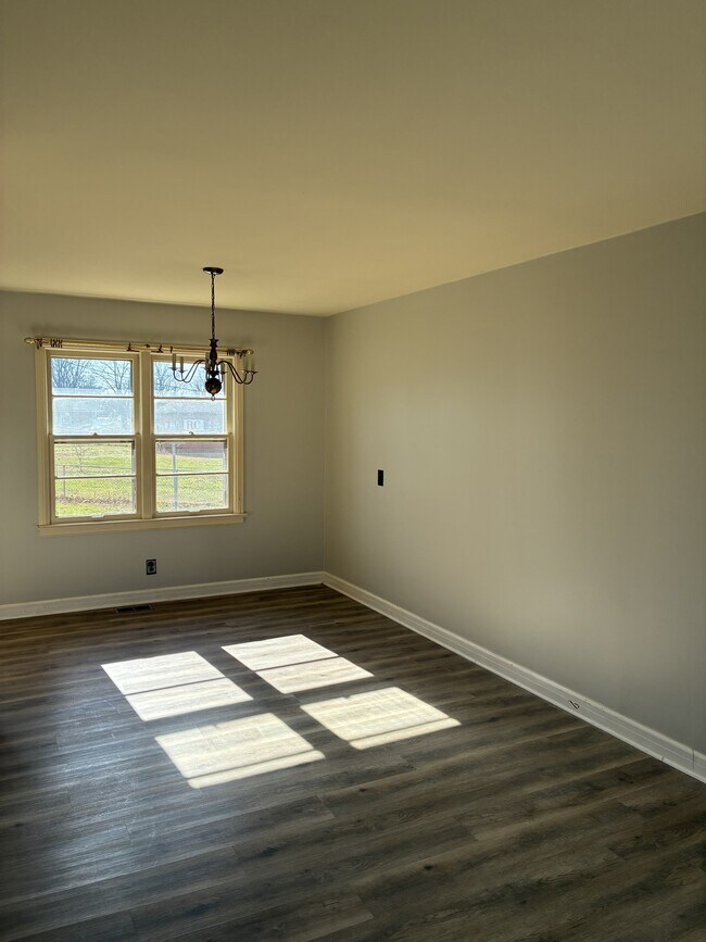 Building Photo - 3429 Leland Cir