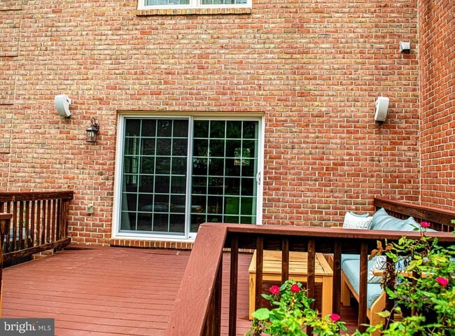 Building Photo - 26 Alderman Ct