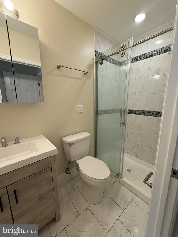 Building Photo - 1422 Richardson St