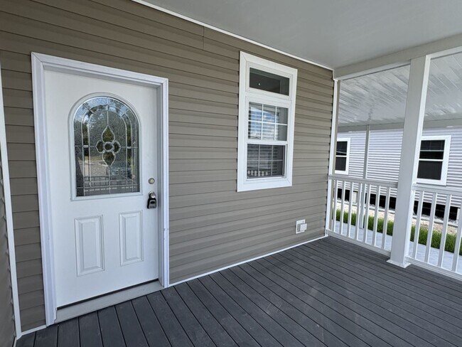 Building Photo - 1635 Voyager Dr